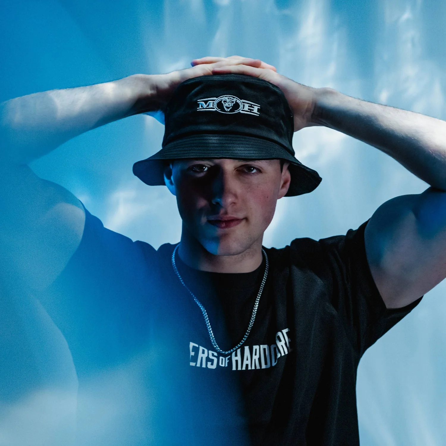 MOH Top print Bucket hat - Image 4