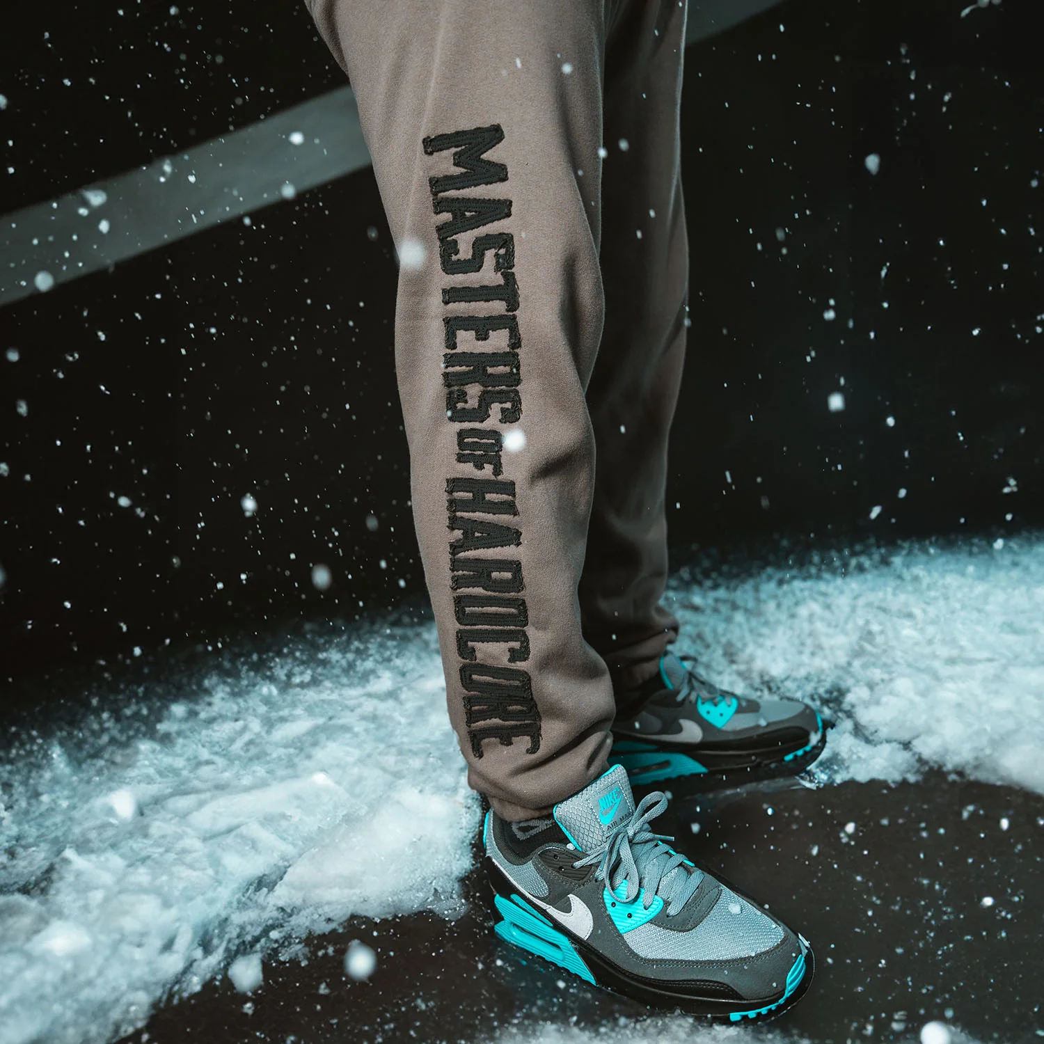 MOH Concrete Essentials Jogging pants - Image 4